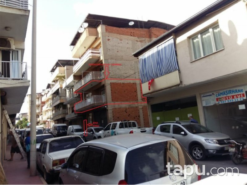 Manisa Alaşehir Beşeylül Mahallesi'nde 3+1 170 m2 İskanlı Daire
