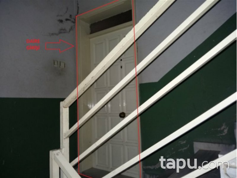 Manisa Alaşehir Beşeylül Mahallesi'nde 3+1 170 m2 İskanlı Daire