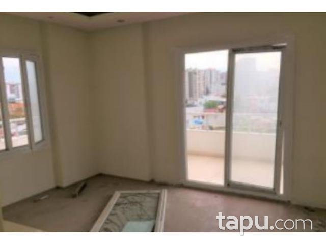 Mersin Yenişehir Akkent Mahallesi'nde 4+1 168 m2 Daire