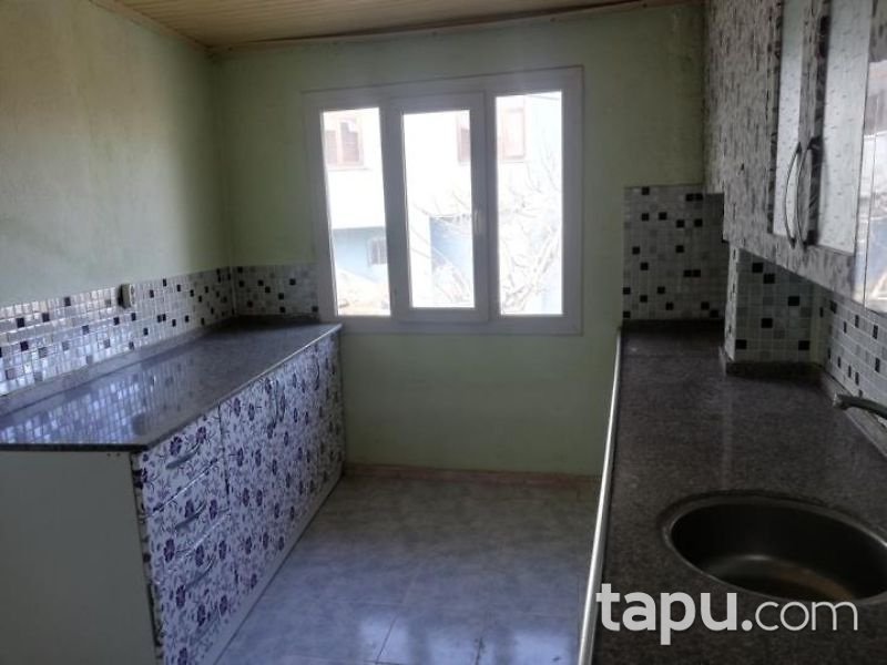 Manisa Namık Kemal Mahallesi'nde 2+1 Daire