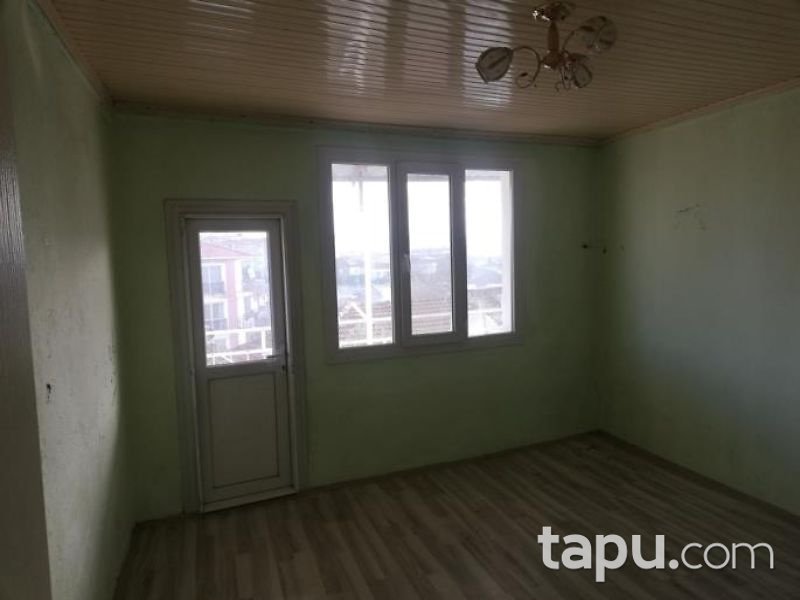 Manisa Namık Kemal Mahallesi'nde 2+1 Daire