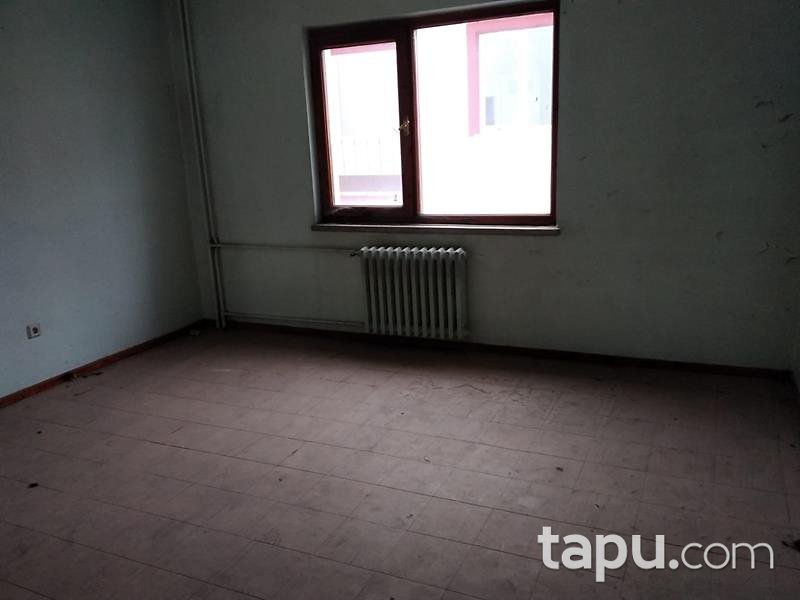 Bolu Merkez Gölyüzü Mahallesi'nde 3+1 142 m2 Daire