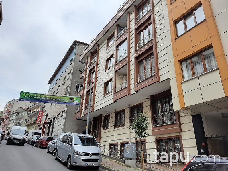 İstanbul Kağıthane Çağlayan Mahallesi'nde 127 m2 Çatı Piyesli Daire