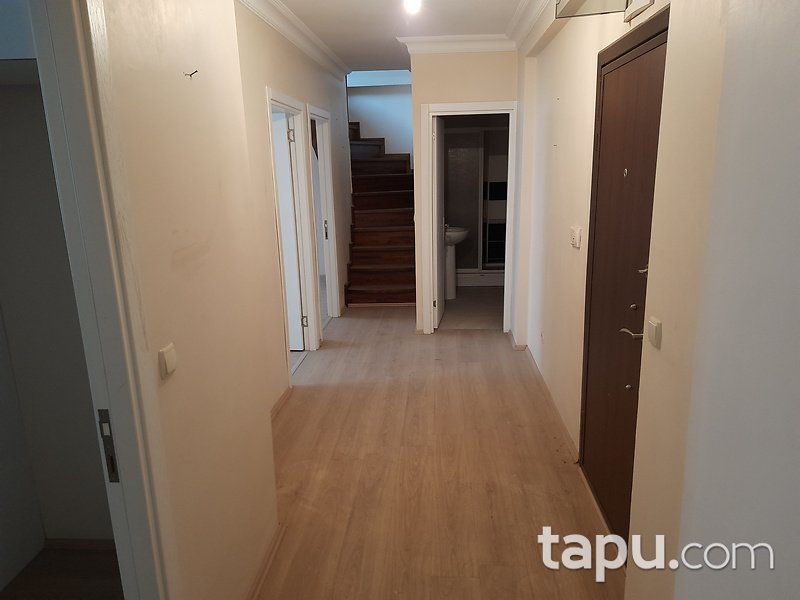 İstanbul Kağıthane Çağlayan Mahallesi'nde 127 m2 Çatı Piyesli Daire