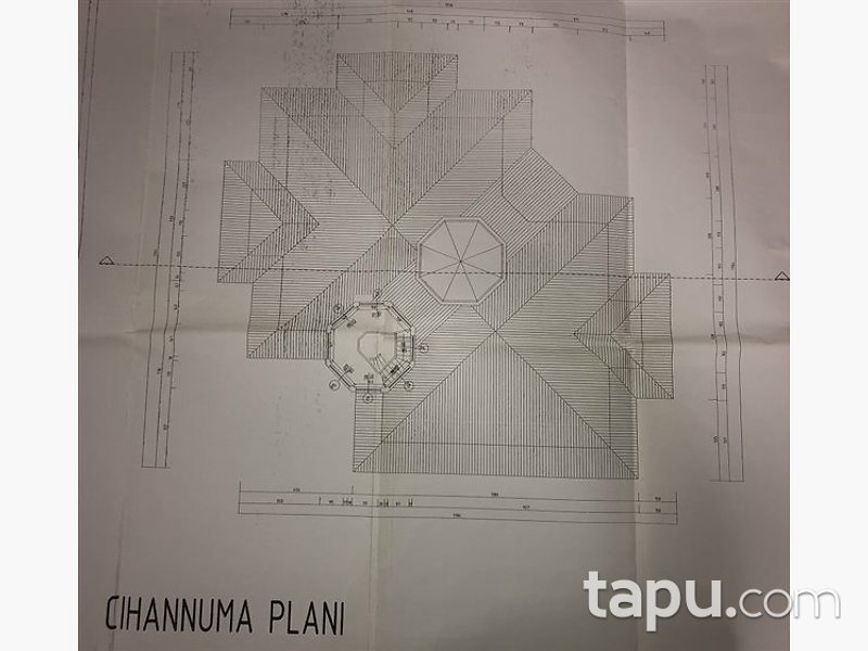 Büyükçekmece Türkoba Tepe Kent Sitesi'nde 5+1 Teraslı Havuzlu Villa