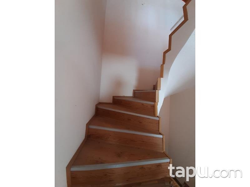 Ankara Etimesgut Yükselen Sitesi'nde 170 m2 Dubleks daire