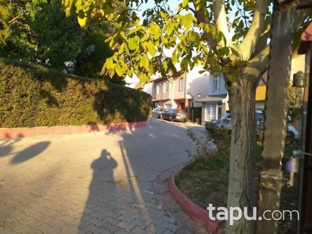 Ankara Etimesgut Yükselen Sitesi'nde 170 m2 Dubleks daire