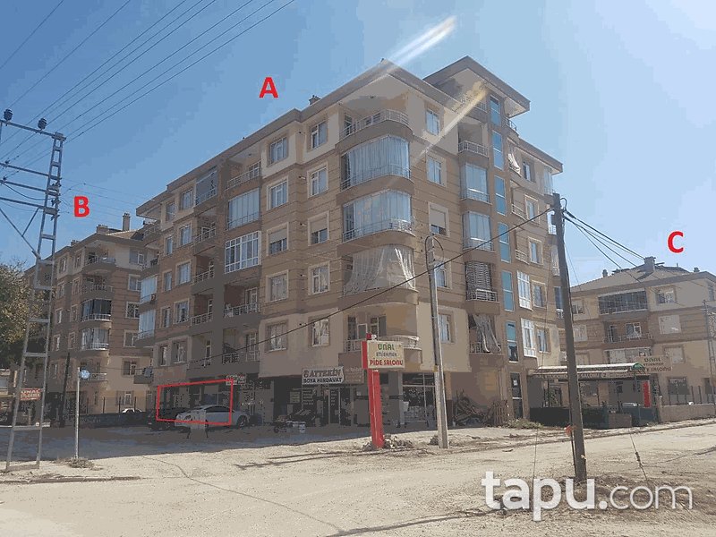 Konya Karatay Erenler Mahallesi'nde 230 m2 Depolu Dükkan (403)