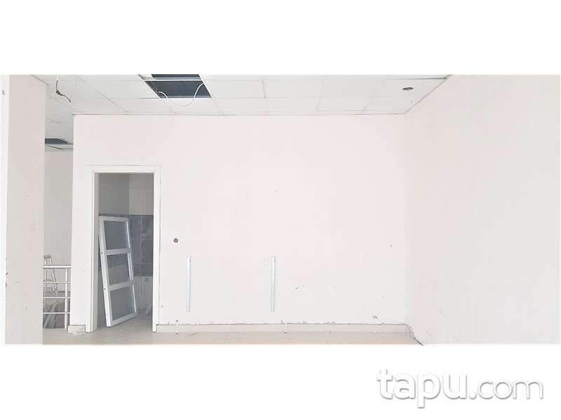 Konya Karatay Erenler Mahallesi'nde 230 m2 Depolu Dükkan (403)
