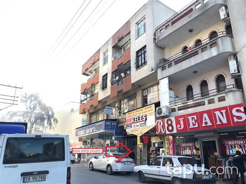 Osmaniye Kadirli Dere Mahallesi'nde 10 m2 Dükkan