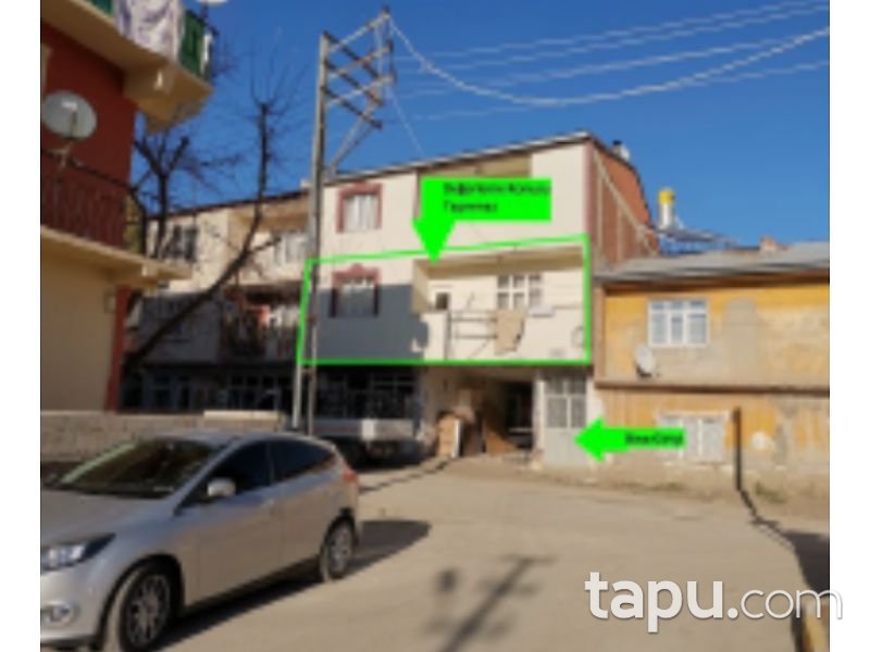 Erzurum Horasan Recep Tayyip Erdoğan Mahallesi'nde 4+1 160 m2 Daire