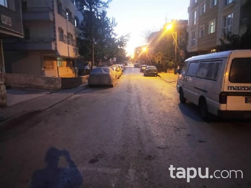 Ankara Sincan Tandoğan Mahallesi'nde 28 m2 İskanlı Dükkan