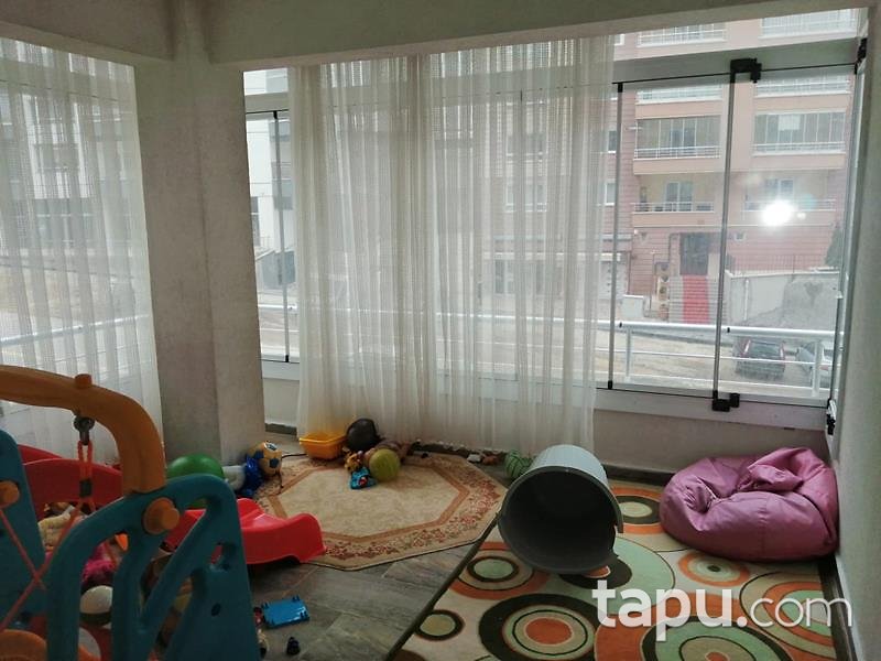 Ankara Yenimahalle Çiğdemtepe Mahallesi'nde 3+1 158 m2 Daire