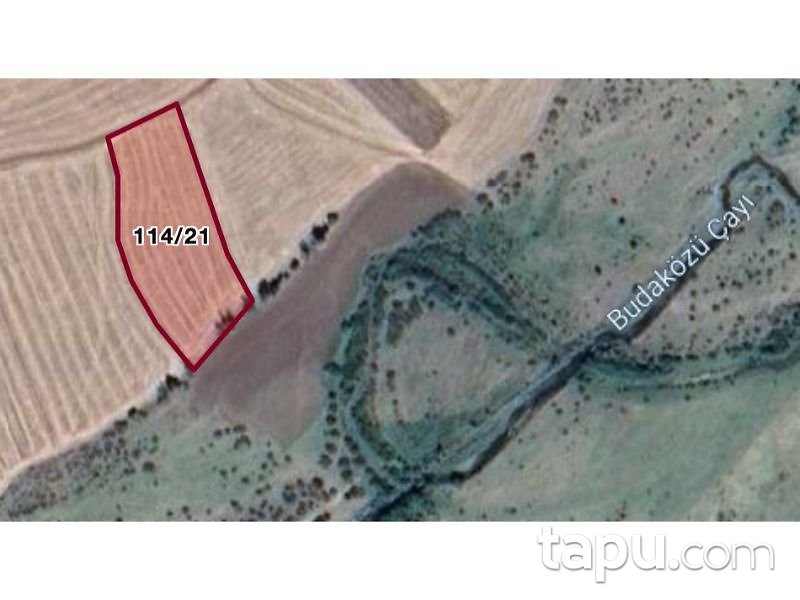 Çorum Sungurlu Akpınar Mahallesi'nde 6212 m2 Tarla
