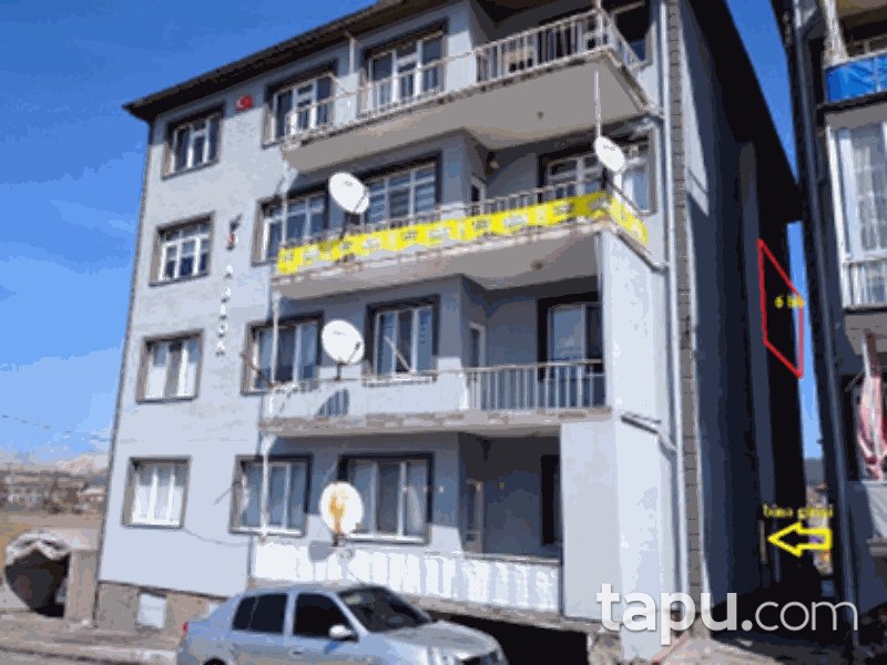 Kütahya Tavşanlı Işık Mahallesi'nde 3+1 100 m2 Daire