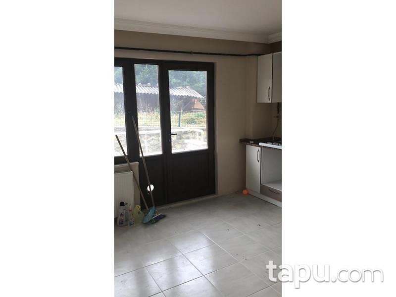 Kocaeli Gölcük Şirinköy Mahallesi'nde 3+1 135 m2 Daire