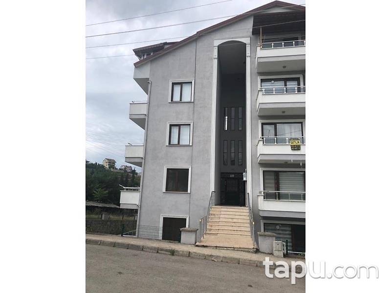 Kocaeli Gölcük Şirinköy Mahallesi'nde 3+1 135 m2 Daire