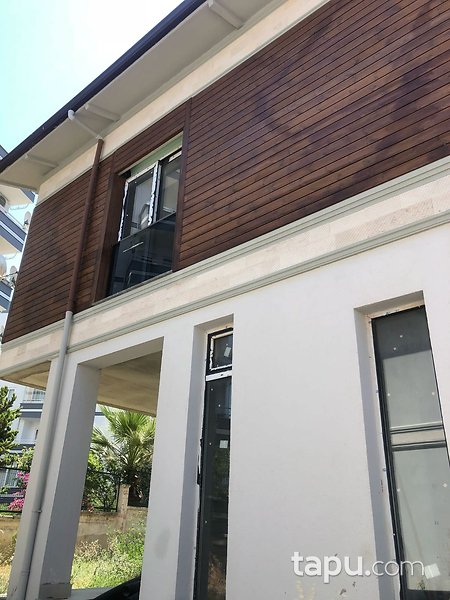 Aydın Kuşadası Kadınlar Denizi Mahallesi'nde 3+1 182 Dubleks Daire