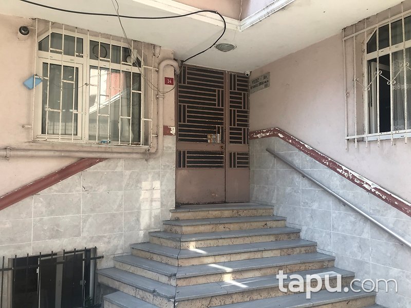 İstanbul Gaziosmanpaşa Yıldıztabya Mahallesi'nde 2+1 85 m2 Daire