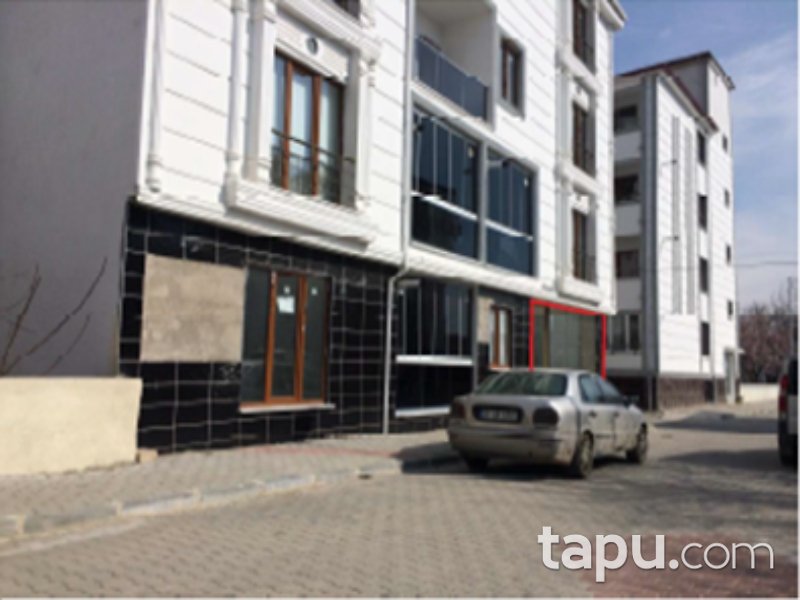 Kırklareli Merkez Pınar Mahallesi'nde 186 m2 İskanlı Depolu Dükkan