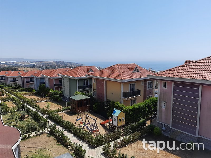 İstanbul Silivri Royal City Sitesi'nde 5+1 Tripleks Villa