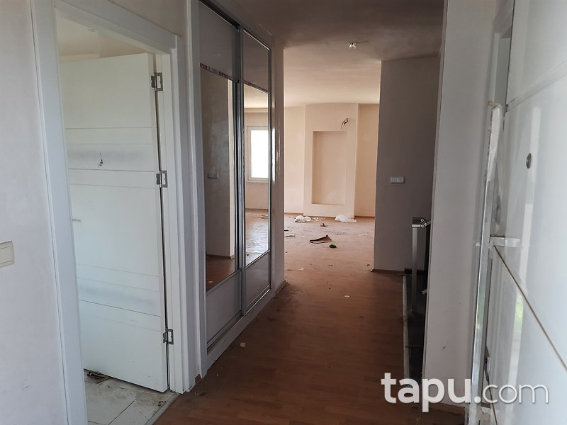 İstanbul Silivri Royal City Sitesi'nde 5+1 Tripleks Villa