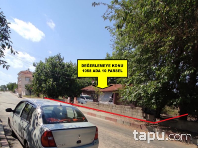 Edirne Merkez Yıldırım Beyazıt Mahallesi'nde 1+1 55 m2 Bahçeli Kargir Ev