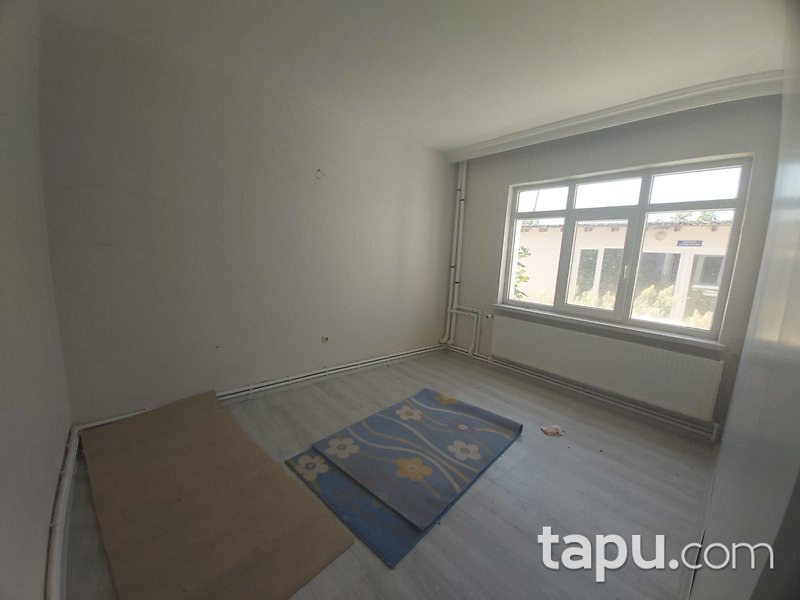 Edirne Havsa Cumhuriyet Mahallesi'nde 9+3 417 m2 Bina