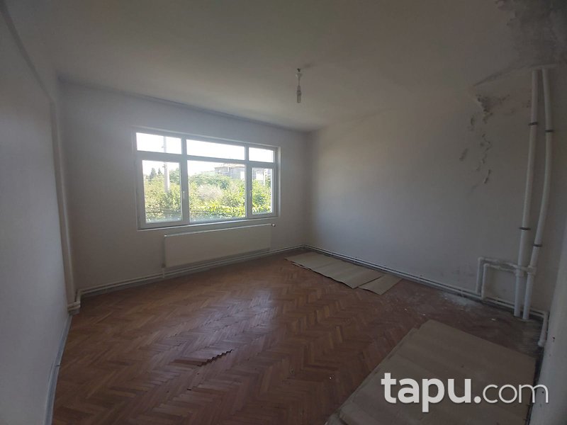 Edirne Havsa Cumhuriyet Mahallesi'nde 9+3 417 m2 Bina