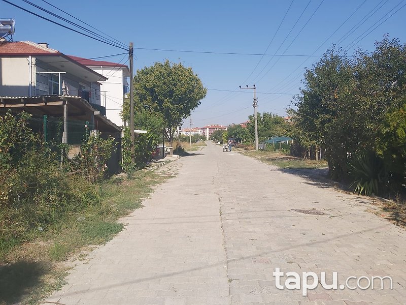 Edirne Havsa Cumhuriyet Mahallesi'nde 9+3 417 m2 Bina