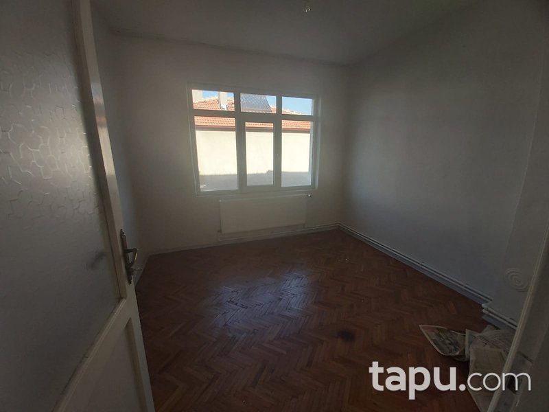 Edirne Havsa Cumhuriyet Mahallesi'nde 9+3 417 m2 Bina