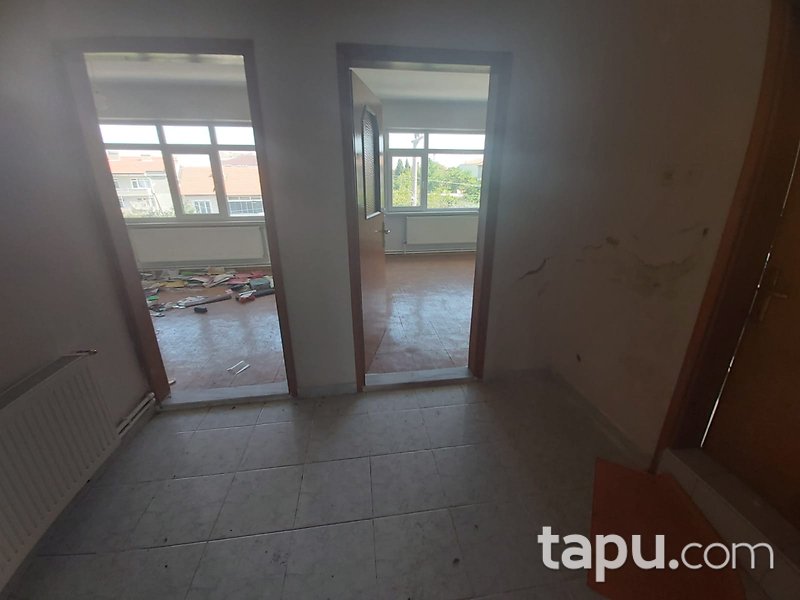 Edirne Havsa Cumhuriyet Mahallesi'nde 9+3 417 m2 Bina