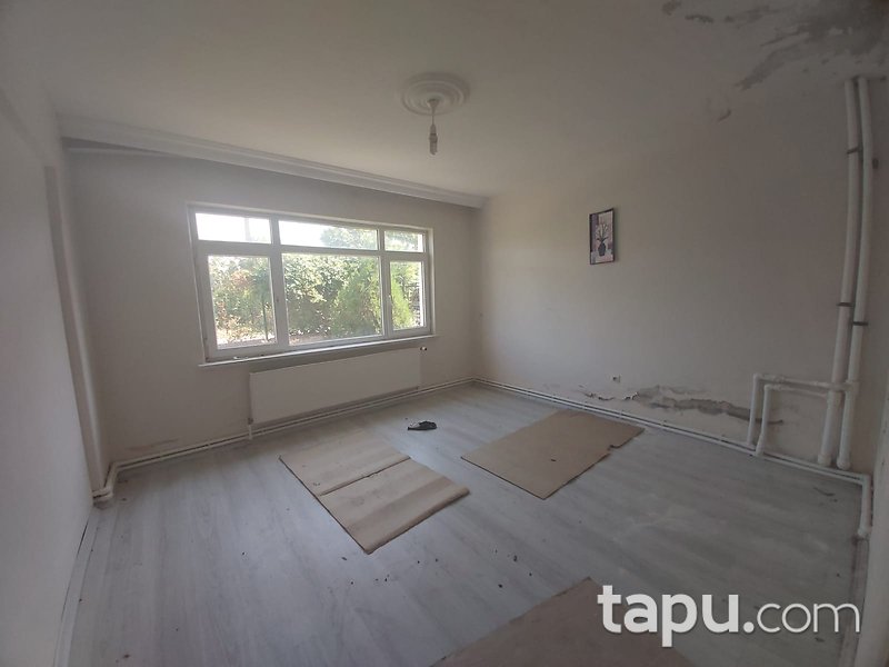 Edirne Havsa Cumhuriyet Mahallesi'nde 9+3 417 m2 Bina