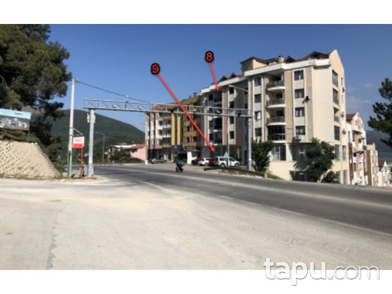 Bursa Gemlik Yeni Mahallesi'nde 518 m2 Depolu Dükkan