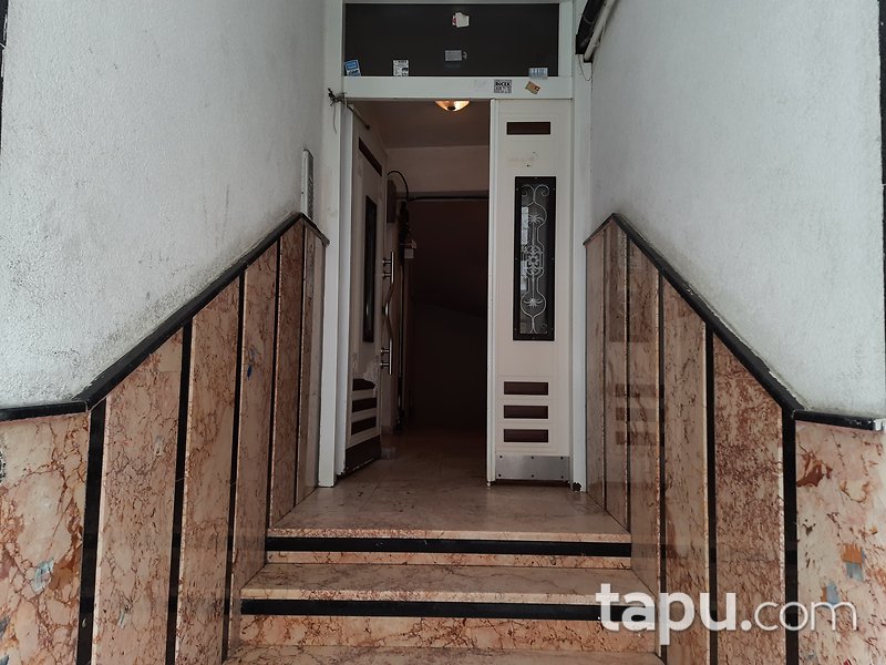 İstanbul Esenyurt Çınar Mahallesi'nde 2+1 63 m2 Daire