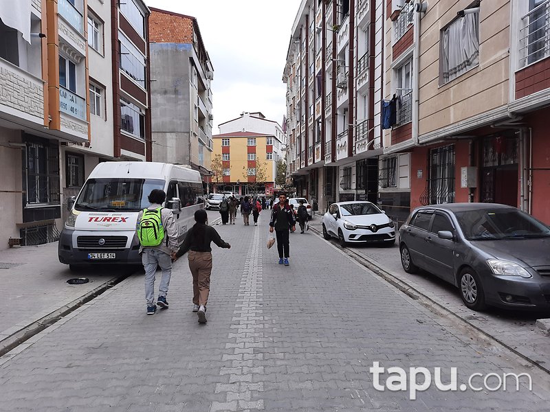 İstanbul Esenyurt Çınar Mahallesi'nde 2+1 63 m2 Daire
