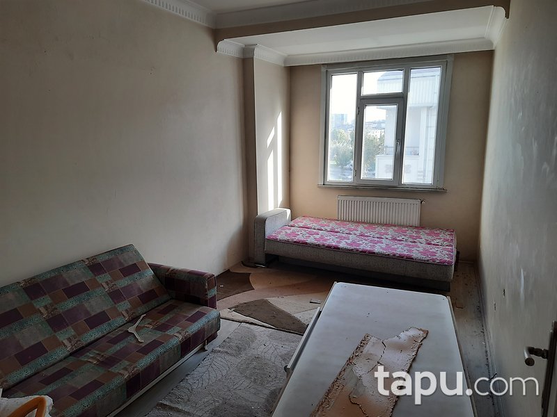 İstanbul Esenyurt Yeşilkent Mahallesi'nde 2+1 81 m2 Daire