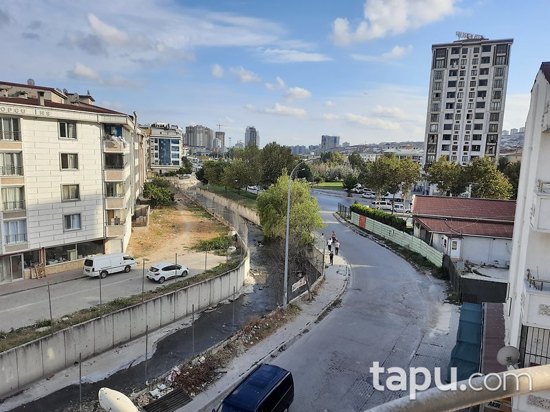 İstanbul Esenyurt Yeşilkent Mahallesi'nde 2+1 81 m2 Daire