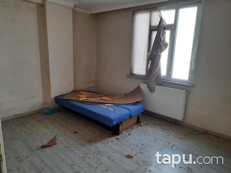 İstanbul Esenyurt Yeşilkent Mahallesi'nde 2+1 81 m2 Daire
