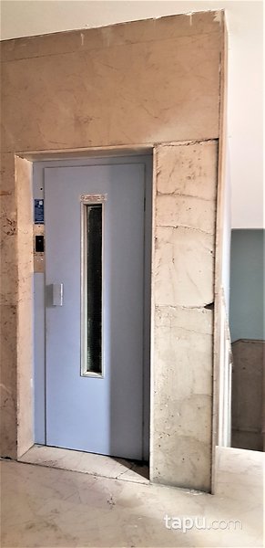 Konya Karatay Taşoluk İşhanı'nda Birleşik 2 Adet Ofis