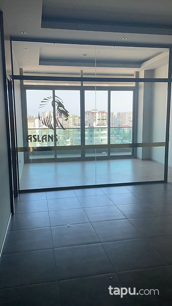 Mersin Mezitli En Ofis İş Merkezi'nde 114 m2 Ofis
