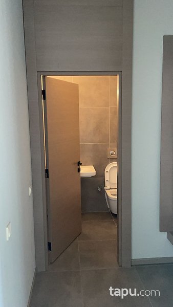 Mersin Mezitli En Ofis İş Merkezi'nde 114 m2 Ofis