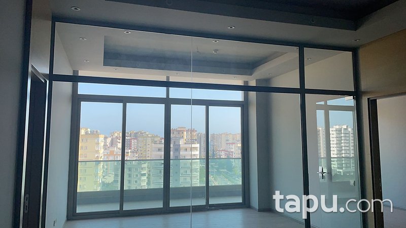 Mersin Mezitli En Ofis İş Merkezi'nde 114 m2 Ofis