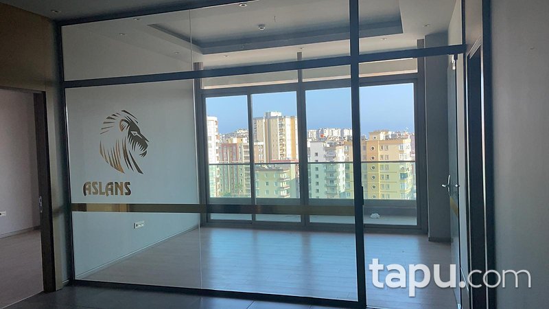 Mersin Mezitli En Ofis İş Merkezi'nde 114 m2 Ofis