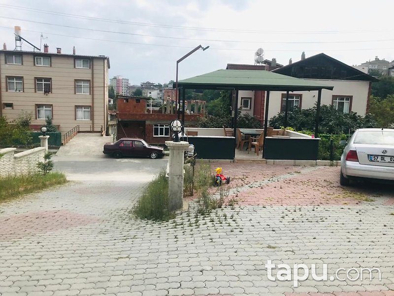 Samsun İlkadım Karasamsun Mahallesi'nde 4+1 155 m2 Daire