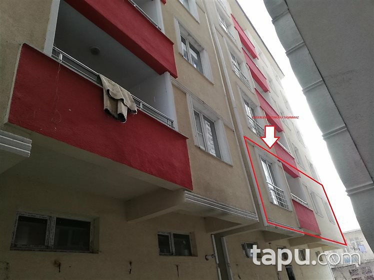 Erzurum Horasan Recep Tayyip Erdoğan Mahallesi'nde 3+1 Daire