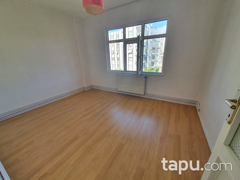 Kartal Atalar İstasyon Caddesi'nde 3+1 Daire