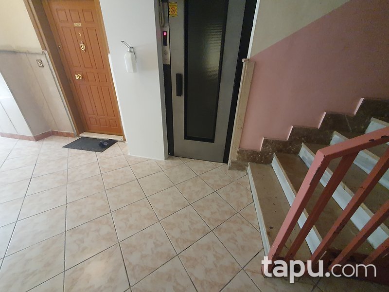 Kartal Atalar İstasyon Caddesi'nde 3+1 Daire