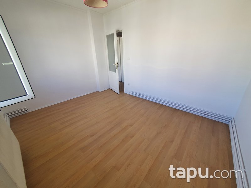 Kartal Atalar İstasyon Caddesi'nde 3+1 Daire