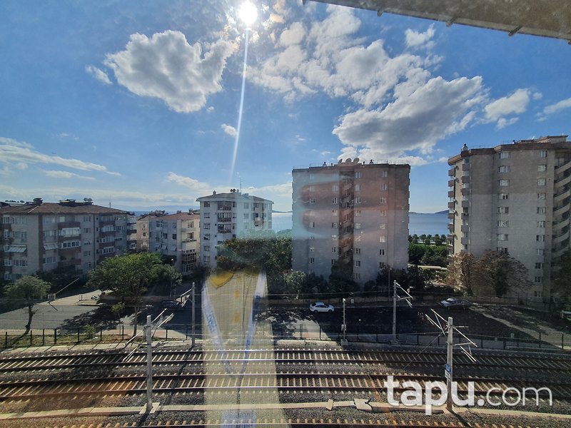Kartal Atalar İstasyon Caddesi'nde 3+1 Daire